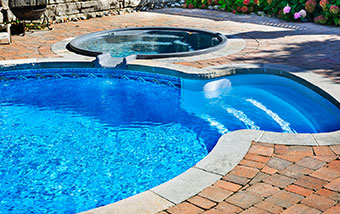AFFORDABLE POOL CLEANING CAPE CORAL